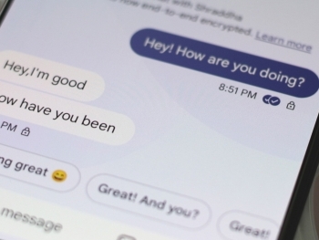 Why Text Beats Video for a Lot of People Right Now image