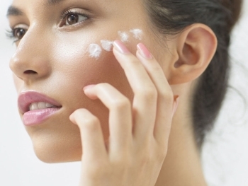 How to Fade Acne Scars with Korean Skincare: What Really Works image